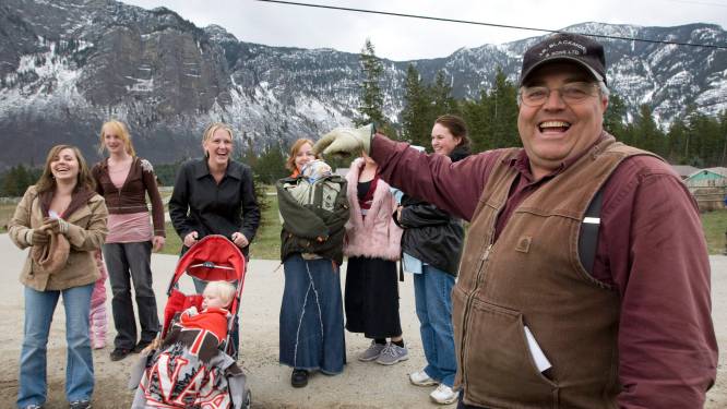 Canada verbiedt polygamie; man heeft 148 kinderen bij 24 vrouwen