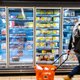 Belgische economie houdt beter stand dan verwacht, met dank aan consumptie door gezinnen