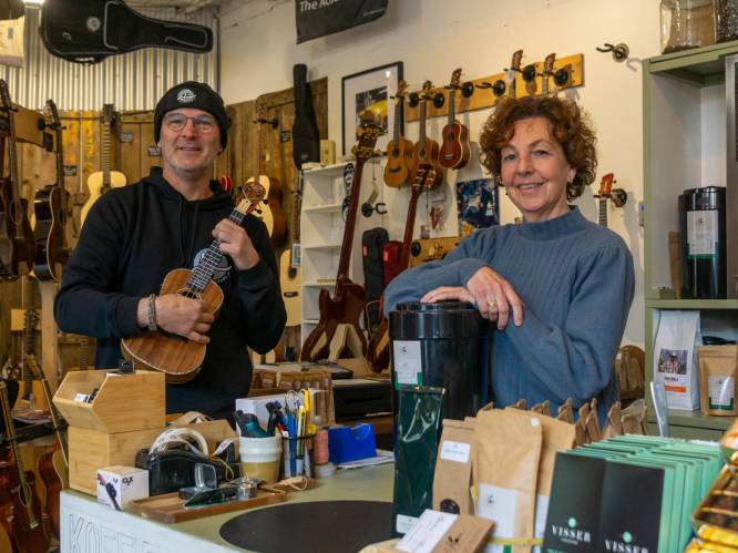 Anja en Leon verkopen koffie en gitaren in hetzelfde pand: 'We duwen elkaar een beetje'