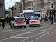 ‘Ondernemersruzie’ op Amsterdamse markt met ‘zwaard’ beslecht: twee gewonden  