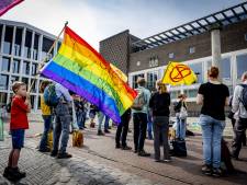 Massameditatie in Arnhem: Extinction Rebellion kiest voor ‘stilte in plaats van blokkades en geschreeuw’