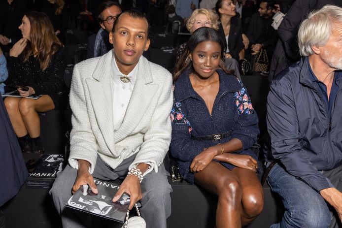 Stromae tijdens de modeshow van Chanel.