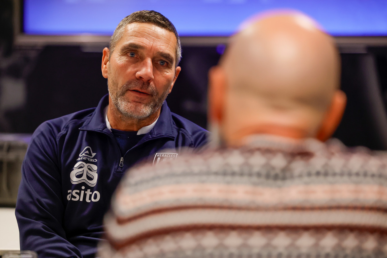 Hendrie Krüzen tijdelijk hoofdtrainer Heracles ‘Als de spelers nu een