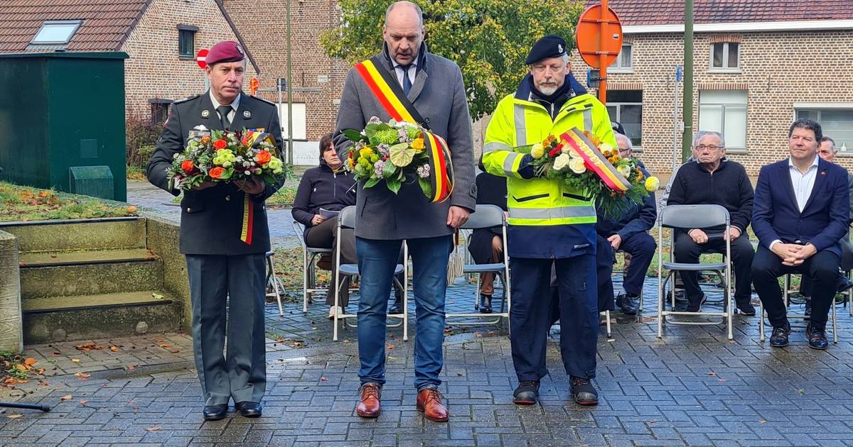 OudHeverlee herdenkt slachtoffers Wereldoorlogen op Wapenstilstand