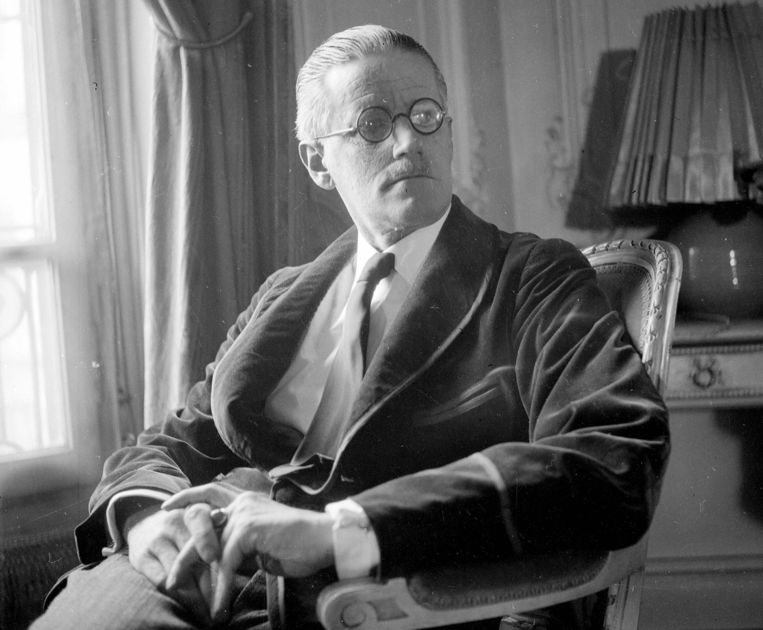 James Joyce in 1934.     Beeld Roger-Viollet
