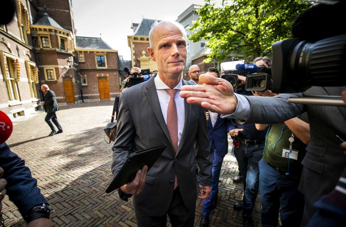 Minister Stef Blok van Buitenlandse Zaken (VVD) op het Binnenhof voor de eerste ministerraad na de zomer.