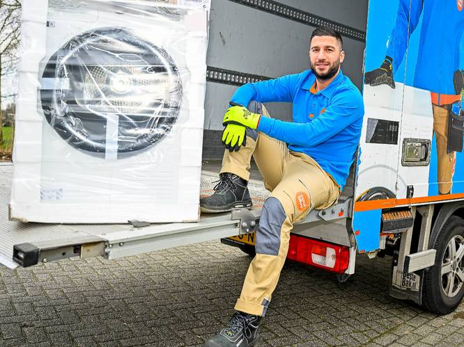 Voormalig profvoetballer brengt nu witgoed rond: 'Ik geniet, het is zulk dankbaar werk' 
