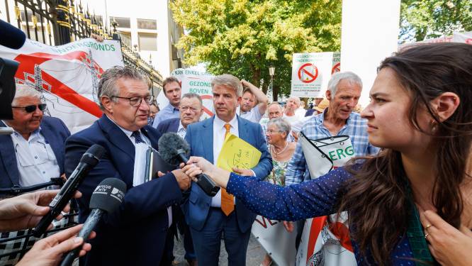 Burgemeester van Brugge herstelt van hernia