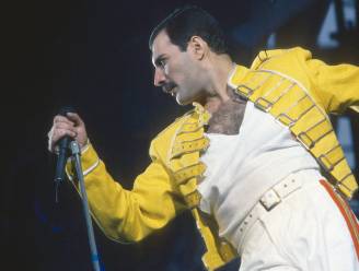 Exclusieve kladversies van Freddie Mercury onthullen dat ‘Bohemian Rhapsody’ bijna een andere titel kreeg