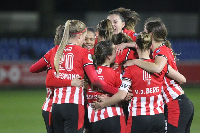 Psv Bouwt Met Winst Op Ajax Voorsprong In Eredivisie Vrouwen Verder Uit Vrouwenvoetbal Ed Nl