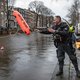 Vrijwilligers speuren naar verloren voorwerpen: ‘90 procent kans dat we je ring vinden’
