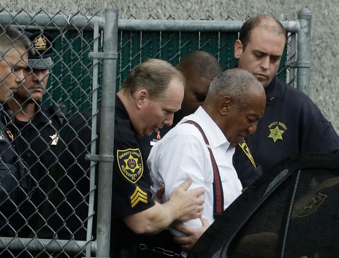 Cosby wilde - voor hij geboeid werd afgevoerd - alleen nog weten of hij voortaan elke keer aan de politie moet melden wanneer hij de staat Pennsylvania verlaat. "Zelfs voor een weekendje?" Inderdaad, dat moet.
