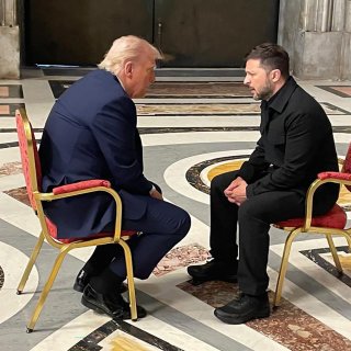 ‘Gesprek tussen Trump en Zelensky tijdens uitvaart van paus hielp bij grondstoffendeal’    