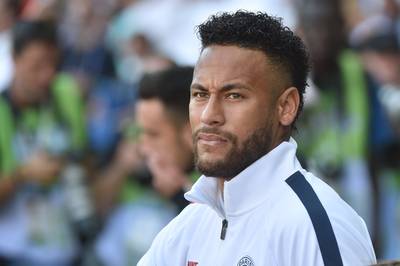 Neymar roert zich op Twitter en vindt strafschop voor Barcelona “een grap”