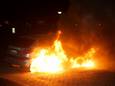 Een autobrand aan de Veerweg in Sprang-Capelle.