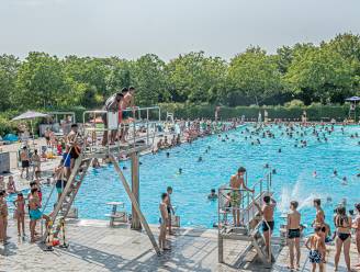 Stad neemt opnieuw maatregelen om veiligheid in openluchtzwembad te garanderen