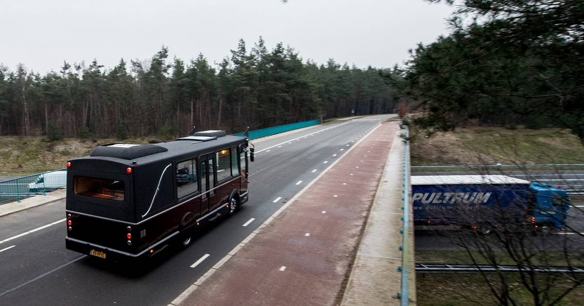 Judge approves controversial demolition of ‘brokkelviaduct’: A1 near Apeldoorn closed for three days |  Apeldoorn