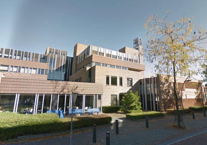Inwoners Dronten mogen meebeslissen over inrichting gemeentehuis ...