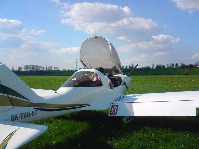 Het gecrashte vliegtuigje is van dit type: TL-96.