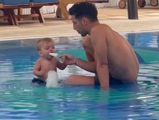 Zo vader, zo zoon: qualitytime voor Dries Mertens en zoontje Ciro in Dubai