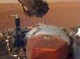 Marslander InSight zet eerste meetinstrument op rode planeet neer