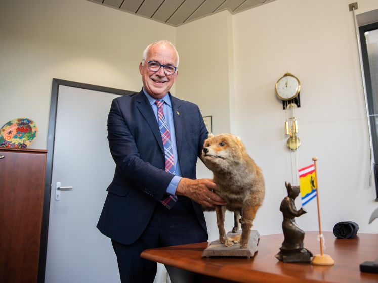 Burgemeester Jan-Frans Mulder gaat met pensioen, ‘Hulst was voor mij echt de hoofdprijs’