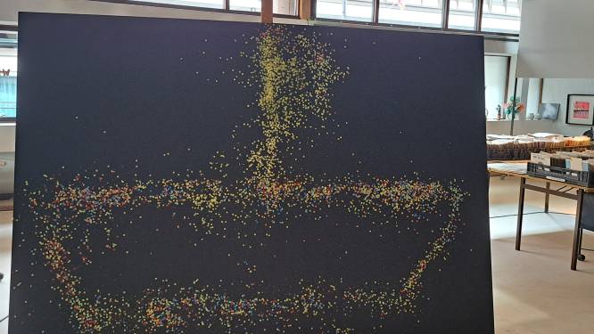 Zes mensen kregen een confetti-kanon, en ineens was uniek kunstwerk ter waarde van 1200 euro geboren