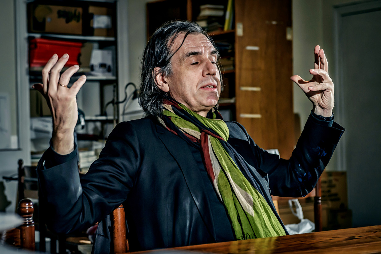 Dirk De Wachter Paul Verhaeghe 2019 Beeld Geert Van de Velde Humo 2019