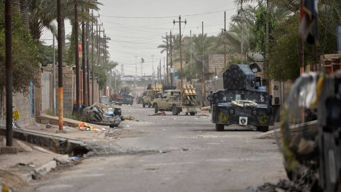 L'Irak élimine les poches de résistance de l'EI à Fallouja, Mossoul en ligne de mire