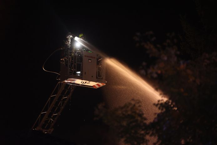 Grand incendie dans la Taalstraat à Vught.