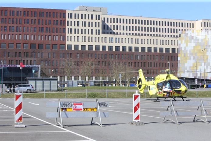 De helikopter wordt speciaal ingezet om intensive care-patiënten zoi snel mogelijk te vervoeren.
