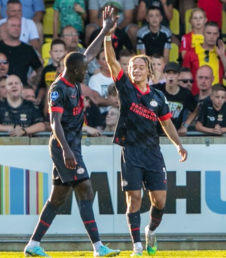 Ambitieus, effectief en poreus PSV geeft ‘spion’ Roy Makaay en Rangers een realistisch inkijkje