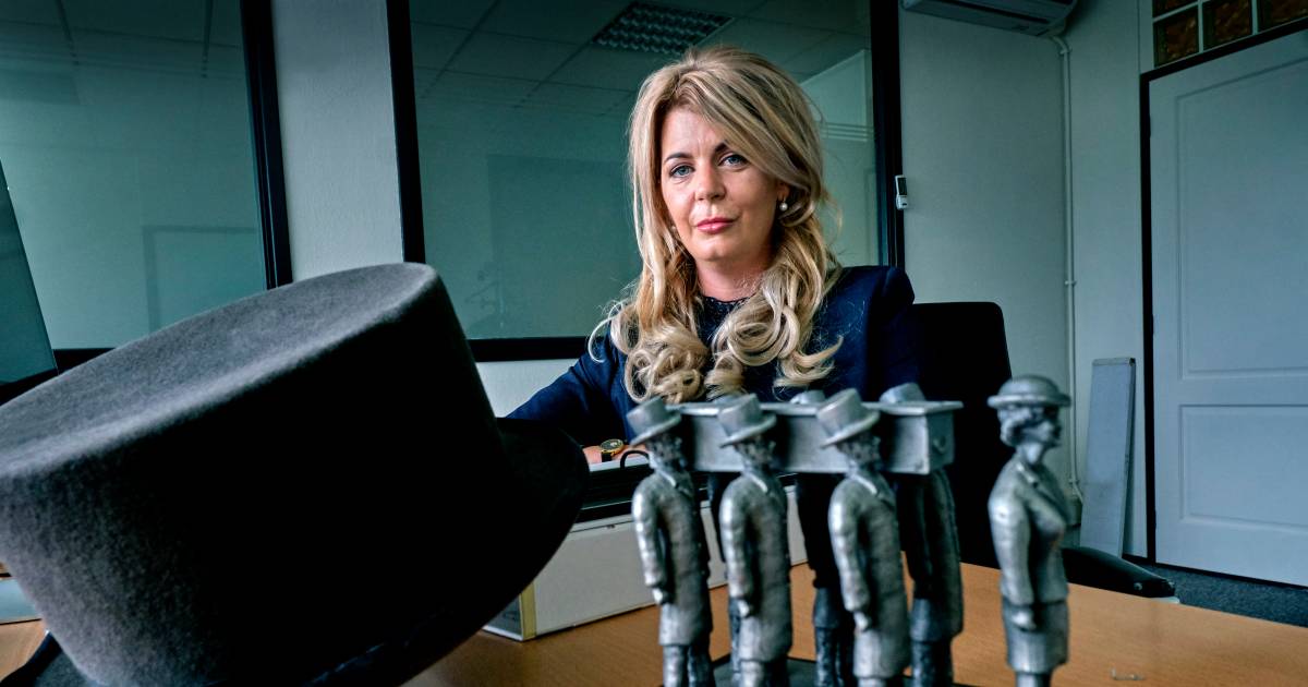 Erica werd uitvaartleidster aan het begin van de coronacrisis: ‘Soms ...