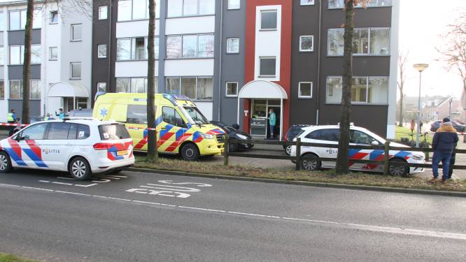 Burgemeester Arjen Gerritsen waakt voor al te snelle conclusies na dodelijke steekpartij in Almelo