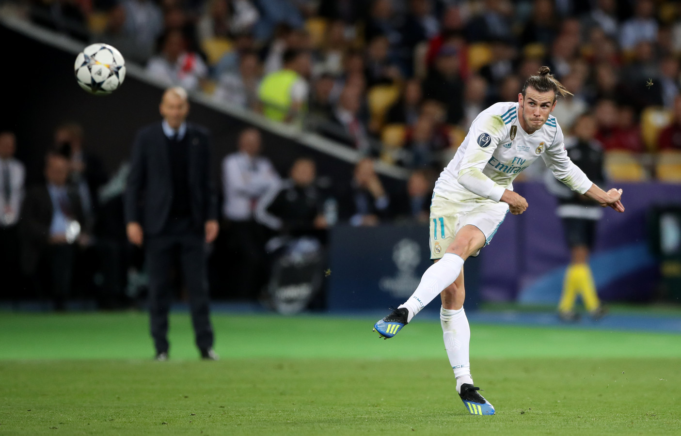 Bale перевод. Гарет Бэйл. Гарольд Бэйл Реал Мадрид. Гарет Бэйл 320*240. Бэйл 2017 Реал Мадрид.