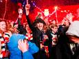 Feest bij de supporters bij het Koning Willem II stadion