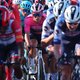 In de Giro is nu de vraag of Remco Evenepoel zijn roze trui zelf gaat weggeven