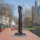 De stalen vlecht van Kalliopi Lemos staat symbool voor de vrouwenstrijd. Want haar is nooit zomaar haar