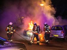 Negentiende auto in vlammen op, aan Plaswijckweg in Gouda