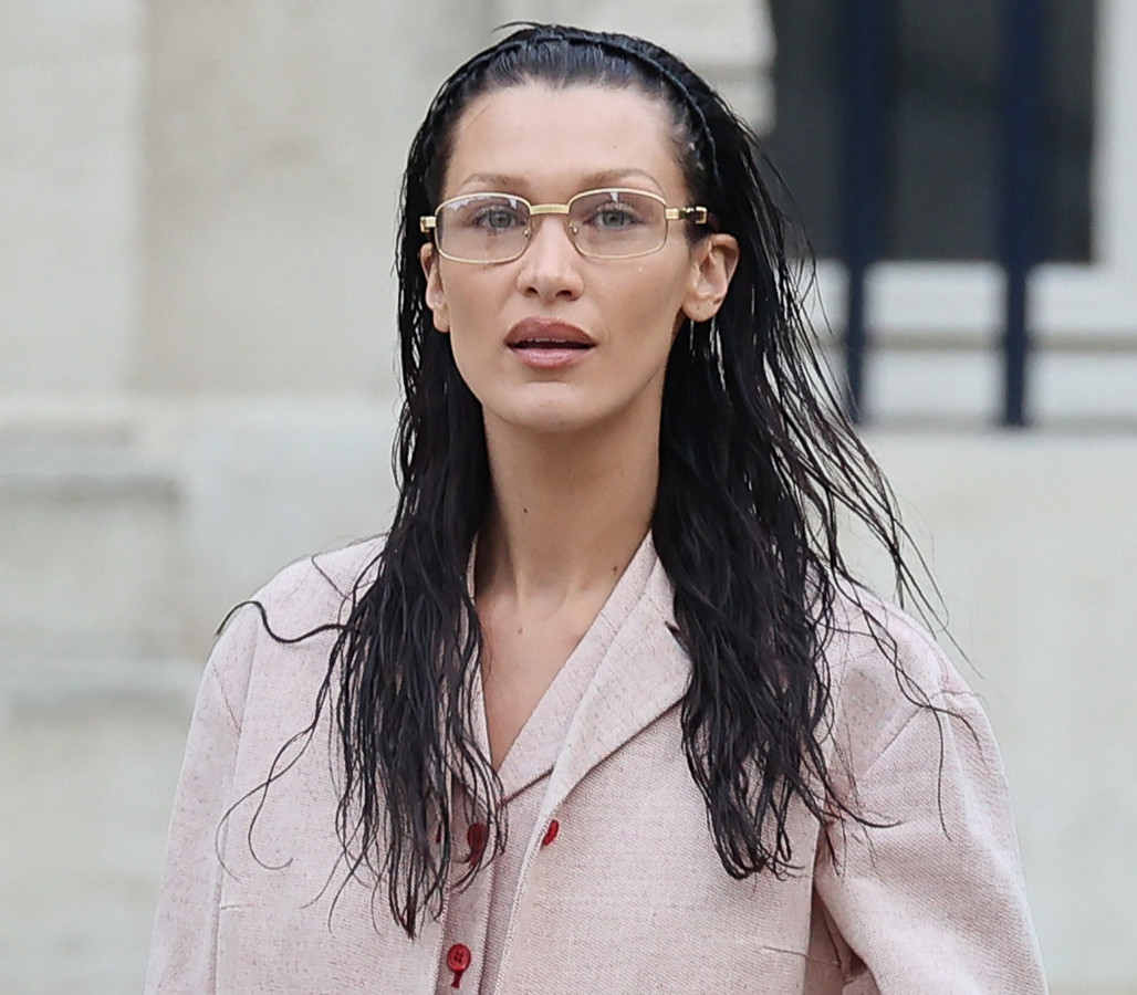 Bella Hadid deelt gezondheidsupdate na jarenlang kwakkelen: “Ik was zo ...