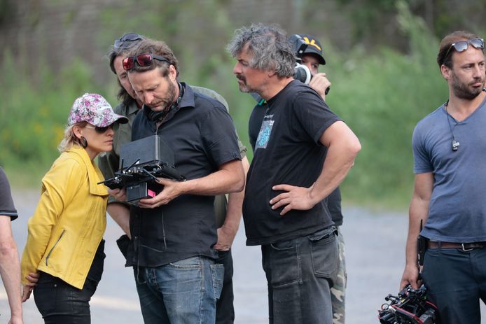 Meekijken met regisseur Lieven Van Baelen, die eerder al Stromaes clip 'Ta Fête' regisseerde.