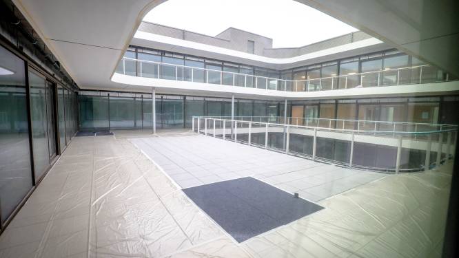 BINNENKIJKEN. Campus Sint-Pietersmolenwijk is grootste zorgsite van Brugge: “Dankzij het vele natuurlijke licht biedt deze plek rust aan jong en oud”