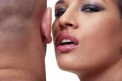 Nederlandse prostituee neemt hap uit oor van klant