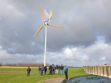 Hardenberg wil nóg minder tegenwind voor kleine turbines bij boeren
