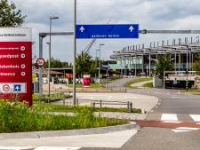 Ziekenhuis Deventer sluit verpleegafdeling om patiëntenstop te voorkomen
