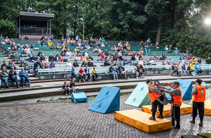 Voor de eerste keer sinds lange tijd draait er weer een voorstelling in openluchttheater Mariahout: Peter Pan.