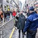 De winkelstraat herademt: ‘Mijn kind zit in de groei, online shoppen is voor zoiets te moeilijk’