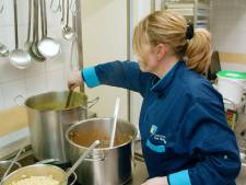 Minder vlees verkopen in de bedrijfskantine? ‘Vegetarische optie vooraan zetten helpt’