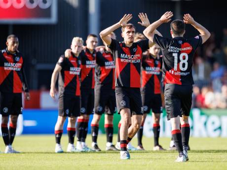 LIVE Promotie/degradatie | Almere City ontvangt Emmen in eerste confrontatie, inzet is ticket voor eredivisie