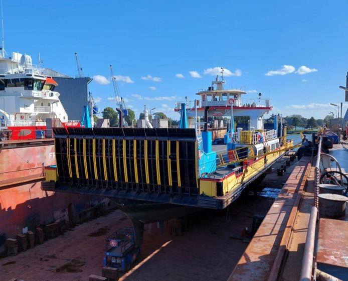 Pontje RozenburgMaassluis nog zeker een week uit de vaart VoornePutten AD.nl